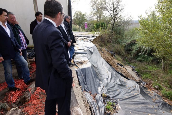 consigano muros e suportes 57